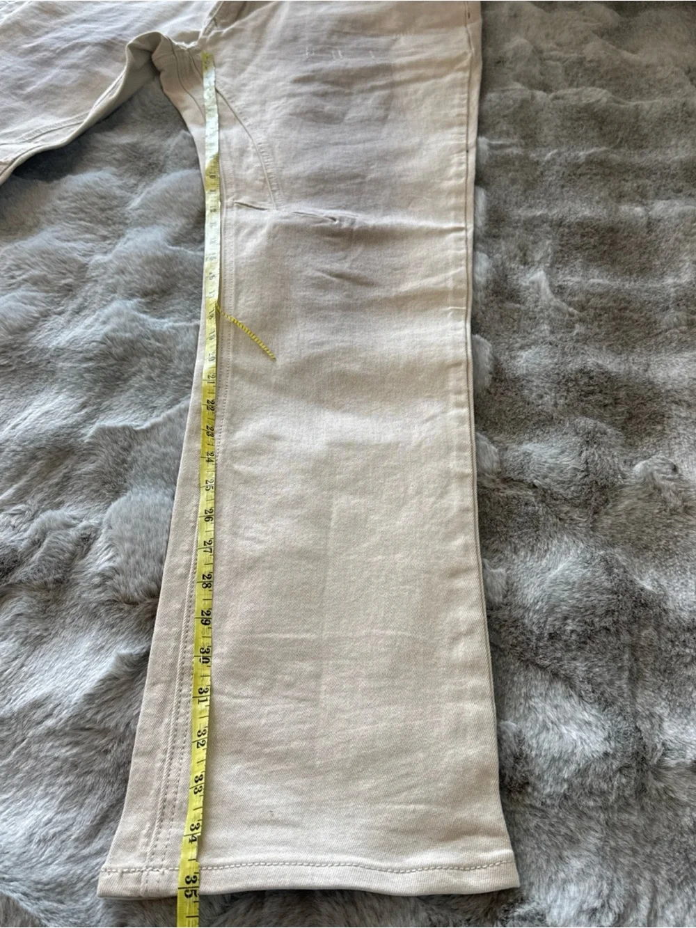 A.Tiziano Men’s Tan/Gray Straight Leg Jeans Size 44x35-0439
